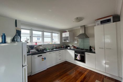 Photo of property in 135 Miramar Avenue, Miramar, Wellington, 6022