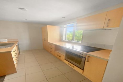 Photo of property in 7 Albionvale Road, Glen Eden, Auckland, 0602