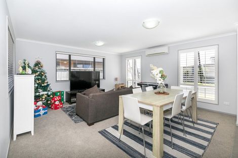 Photo of property in 12 Ruske Place, Grandview Heights, Hamilton, 3200