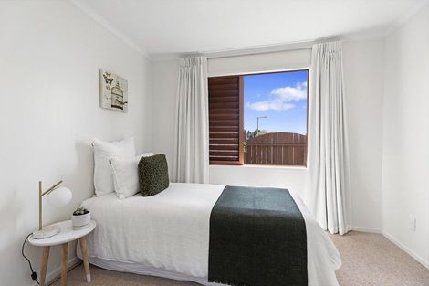 Photo of property in Cotswold Court, 3/8 Cheyne Road, Pyes Pa, Tauranga, 3112