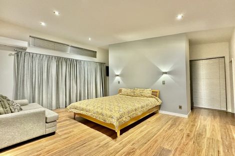 Photo of property in 7 Wicklam Lane, Greenhithe, Auckland, 0632