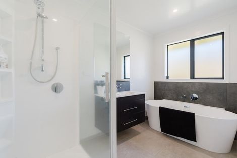 Photo of property in 226a Baverstock Road, Grandview Heights, Hamilton, 3200