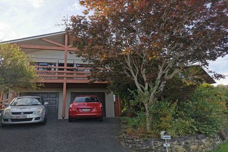 Photo of property in 7 Glen Vista Place, Bayview, Auckland, 0629