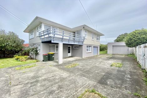 Photo of property in 25 Clayton Road, Manurewa, Auckland, 2102