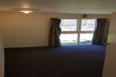 Photo of property in 2/7 Huapai Street, Onehunga, Auckland, 1061