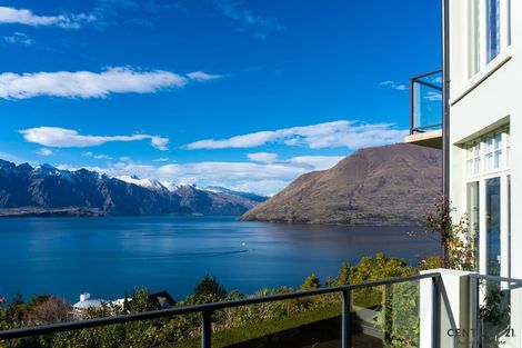 Photo of property in 4 Vanguard Lane, Fernhill, Queenstown, 9300