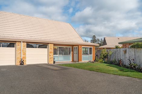 Photo of property in Holdsworth Villas, 54/2 William Donald Drive, Solway, Masterton, 5810