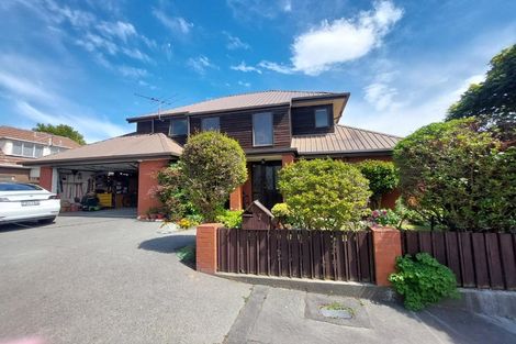 Photo of property in 1/7 Derenzy Place, Avonhead, Christchurch, 8042