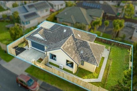 Photo of property in 62 Waitaki Street, Henderson, Auckland, 0612