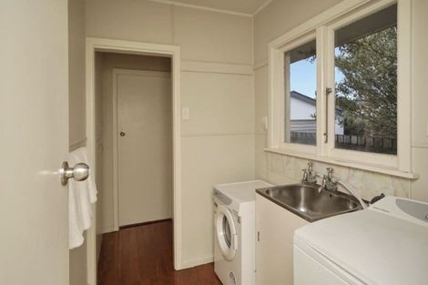 Photo of property in 1/420 Memorial Avenue, Burnside, Christchurch, 8053