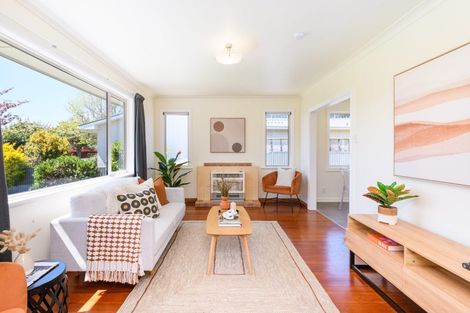 Photo of property in 106 Fitzroy Street, Terrace End, Palmerston North, 4410