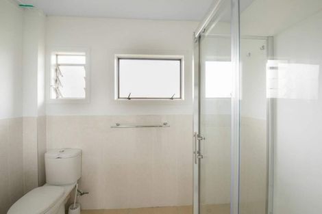 Photo of property in 4/24 Copley Street, New Lynn, Auckland, 0600