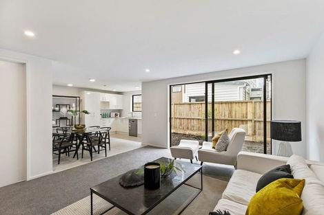 Photo of property in 14b Ropata Avenue, Point England, Auckland, 1072