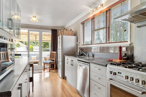 Photo of property in 9 Churchill Avenue, Maeroa, Hamilton, 3200