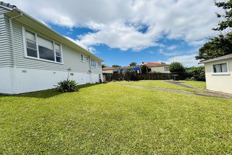 Photo of property in 308 West Coast Road, Glen Eden, Auckland, 0602