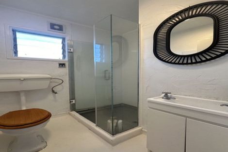 Photo of property in 35a Marine Parade, Seatoun, Wellington, 6022