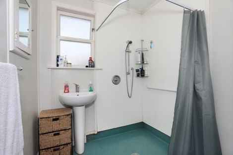 Photo of property in 14 Racecourse Avenue, Marton, 4710