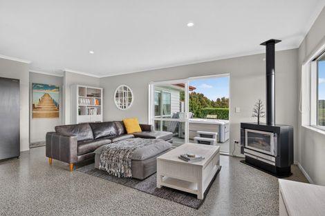 Photo of property in 52 Daniel Parade, Mangawhai, Wellsford, 0975