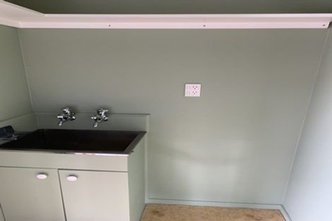 Photo of property in 43b Te Aroha Street, Hamilton East, Hamilton, 3216