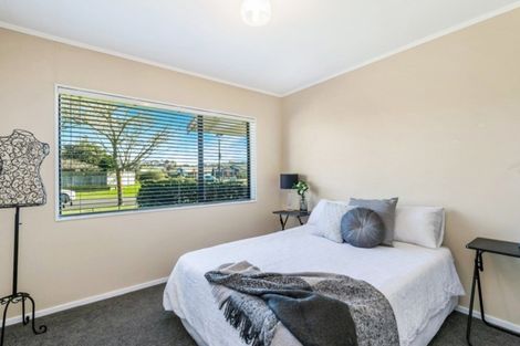 Photo of property in 1 Halcione Close, Flagstaff, Hamilton, 3210