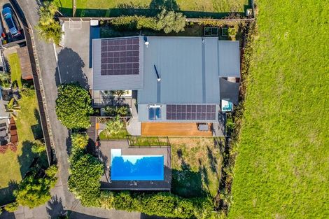 Photo of property in 9a Dolphin Parade, Bell Block, New Plymouth, 4312