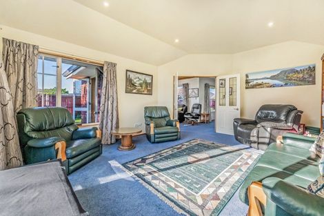 Photo of property in 2 Auden Common, Rolleston, 7614