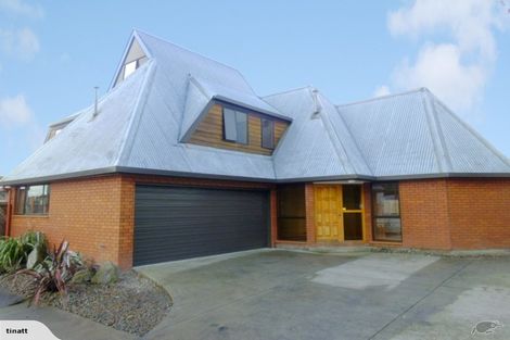 Photo of property in 3 Pahiatua Street, Hokowhitu, Palmerston North, 4410