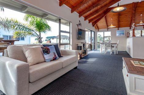 Photo of property in 201a Graham Street, Whangamata, 3620