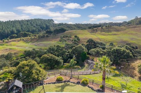 Photo of property in 105 Zanders Road, Helensville, Waimauku, 0882