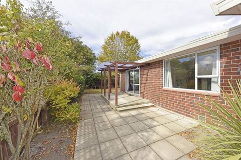 Photo of property in 1/7a Kruse Place, Redwood, Christchurch, 8051