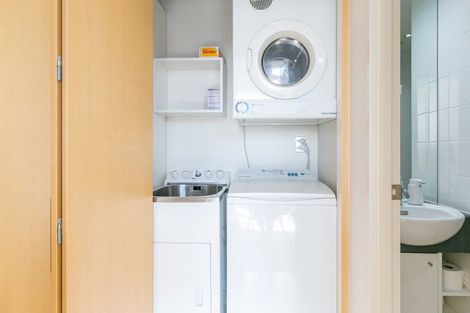 Photo of property in Sanctum Apartments, 54/10b Ebor Street, Te Aro, Wellington, 6011