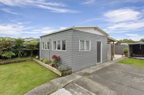 Photo of property in 16 Kings Avenue, Gonville, Whanganui, 4501