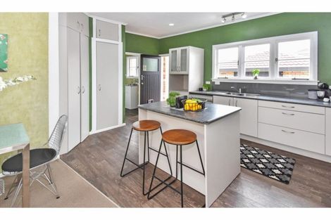 Photo of property in 1/84 Coronation Road, Mangere Bridge, Auckland, 2022