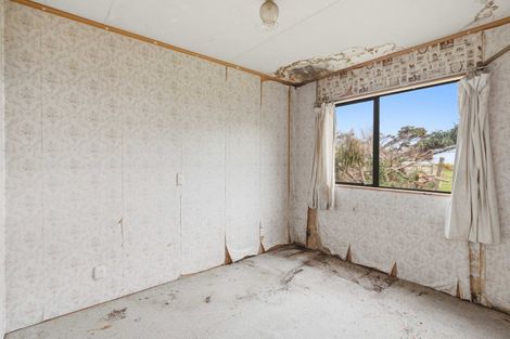 Photo of property in 15 Thomas Road, Orepuki, Riverton, 9881