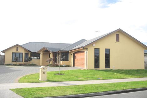 Photo of property in 25 Edenpark Drive, Rototuna North, Hamilton, 3210