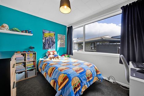 Photo of property in 10 Karaka Street, Inglewood, 4330