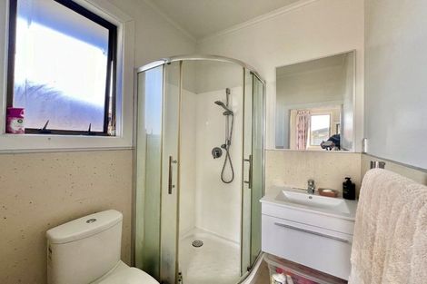 Photo of property in 5 Atkinson Avenue, Papatoetoe, Auckland, 2025