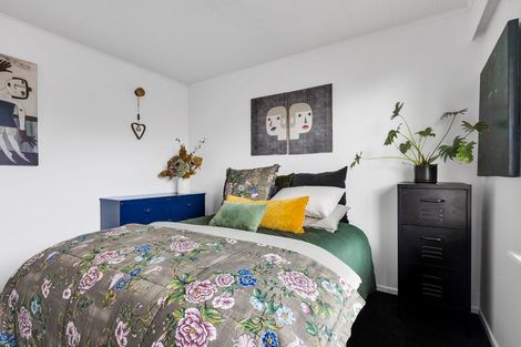 Photo of property in 3/10 Shortland Street, Lower Vogeltown, New Plymouth, 4310