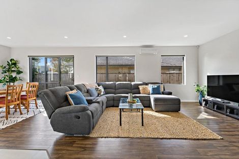 Photo of property in 244 Victoria Street West, Pukekohe, 2120