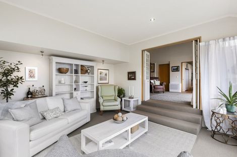 Photo of property in 32 Irvine Road, The Cove, Dunedin, 9077