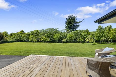 Photo of property in 4 Dunbar Place, Highlands Park, New Plymouth, 4312