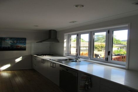 Photo of property in 7 Rimutaka Place, Titirangi, Auckland, 0604