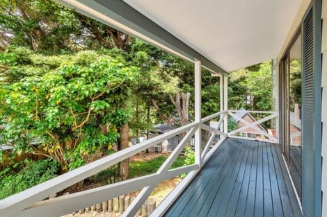 Photo of property in 2/35 Moore Street, Hillcrest, Auckland, 0627