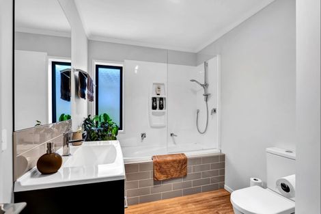 Photo of property in 3 Tangaroa Street, Waitara, 4320