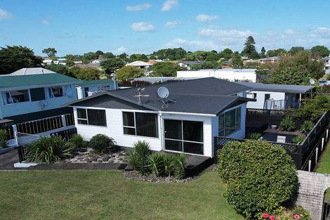 Photo of property in 34 Clifton Drive, Waitara, 4320