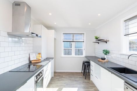 Photo of property in 19 Liverpool Street, Trentham, Upper Hutt, 5018