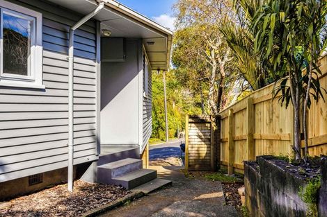 Photo of property in 3 Elizabeth Place, Ferndale, New Plymouth, 4310
