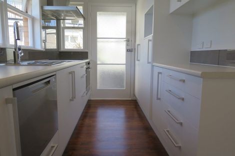 Photo of property in 4/182 Carrington Road, Mount Albert, Auckland, 1025