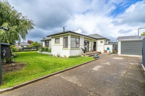 Photo of property in 42 Joseph Street, Waverley, Invercargill, 9810