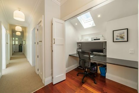 Photo of property in 40 Mckinley Crescent, Brooklyn, Wellington, 6021